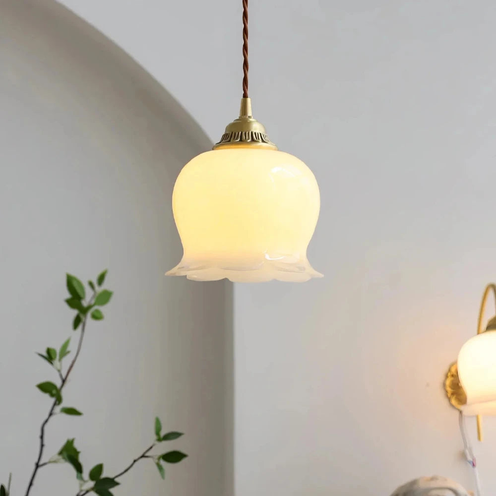 La Cloche Opaline